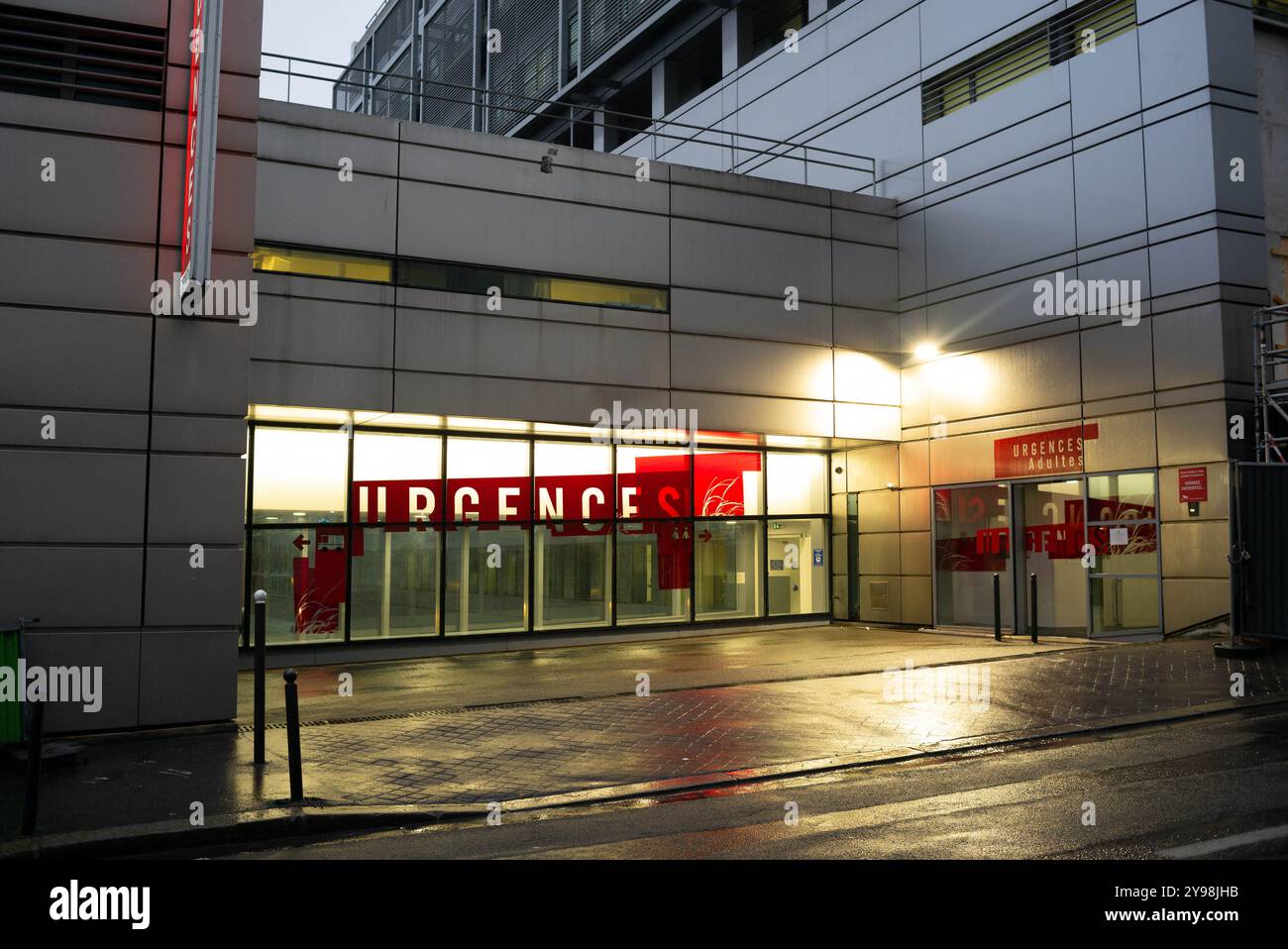 Paris, Frankreich. Oktober 2024. Illustration des Notfalls im Tenon-Krankenhaus in Paris, Frankreich am 7. Oktober 2024. Foto: Pierrick Villette/ABACAPRESS. COM Credit: Abaca Press/Alamy Live News Stockfoto