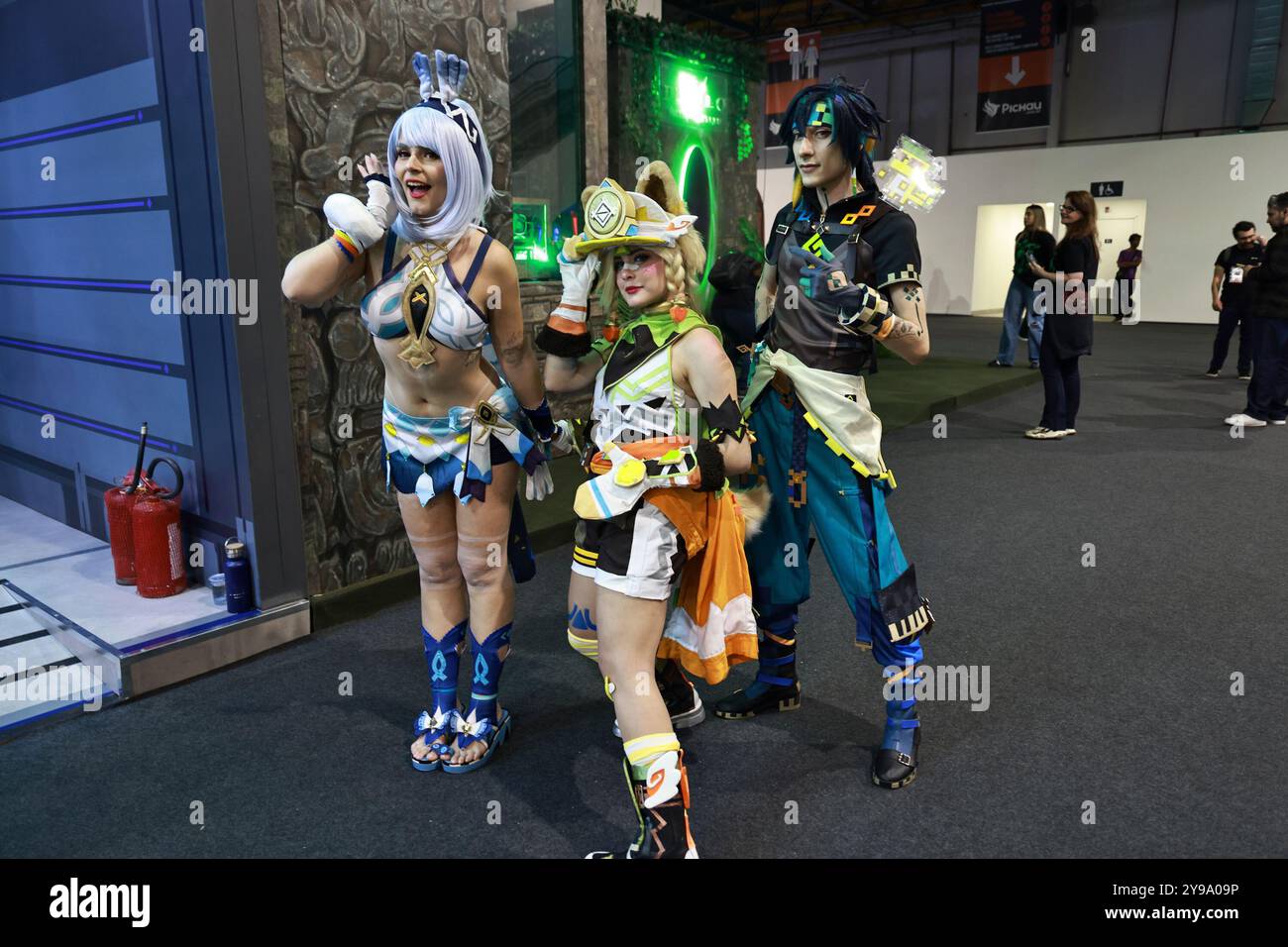 Sao Paulo, Brasilien. Oktober 2024. Cosplayer auf der BGS oder der Brazil Game Show, 15. Ausgabe im Expo Center Norte. Die Expo bringt die wichtigsten Unternehmen des Segments zusammen, ist die Bühne für große Markteinführungen, bietet Platz für unabhängige Studios und zieht Persönlichkeiten aus dem Gaming-Markt an. (Kreditbild: © Leco Viana/TheNEWS2 via ZUMA Press Wire) NUR REDAKTIONELLE VERWENDUNG! Nicht für kommerzielle ZWECKE! Stockfoto