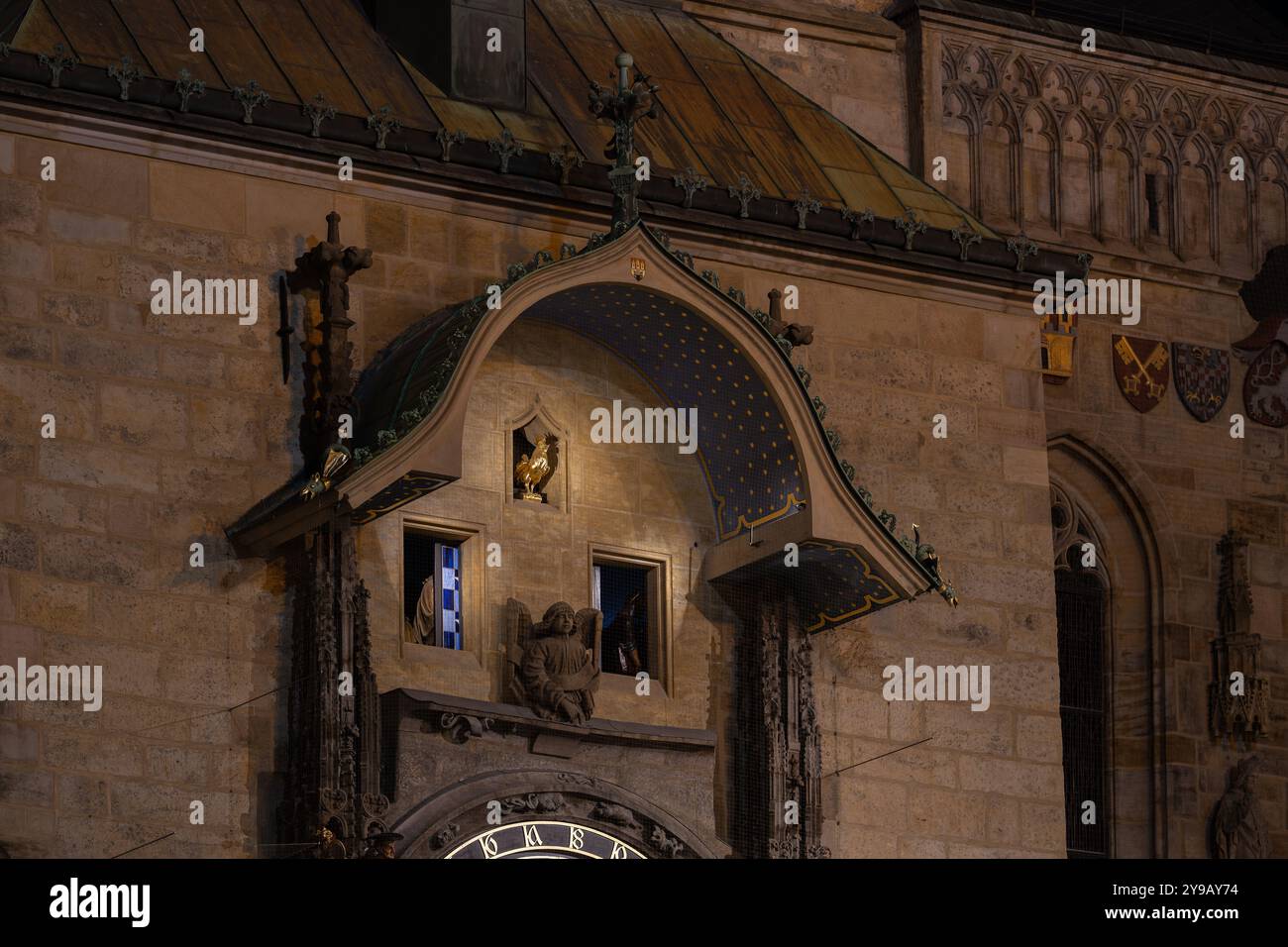 Teil der astronomischen Uhr in der Prager Altstadt am Abend. Blick auf die astronomische Uhr, Prag. Stockfoto