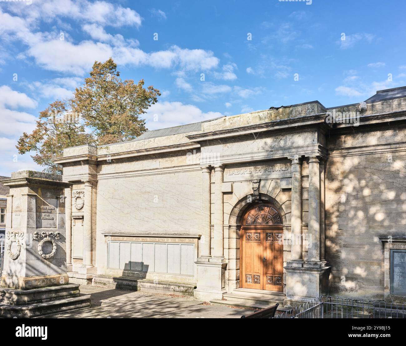 First World war Memorial in der Alfred East Kunstgalerie und Bibliothek Kettering, England. Stockfoto