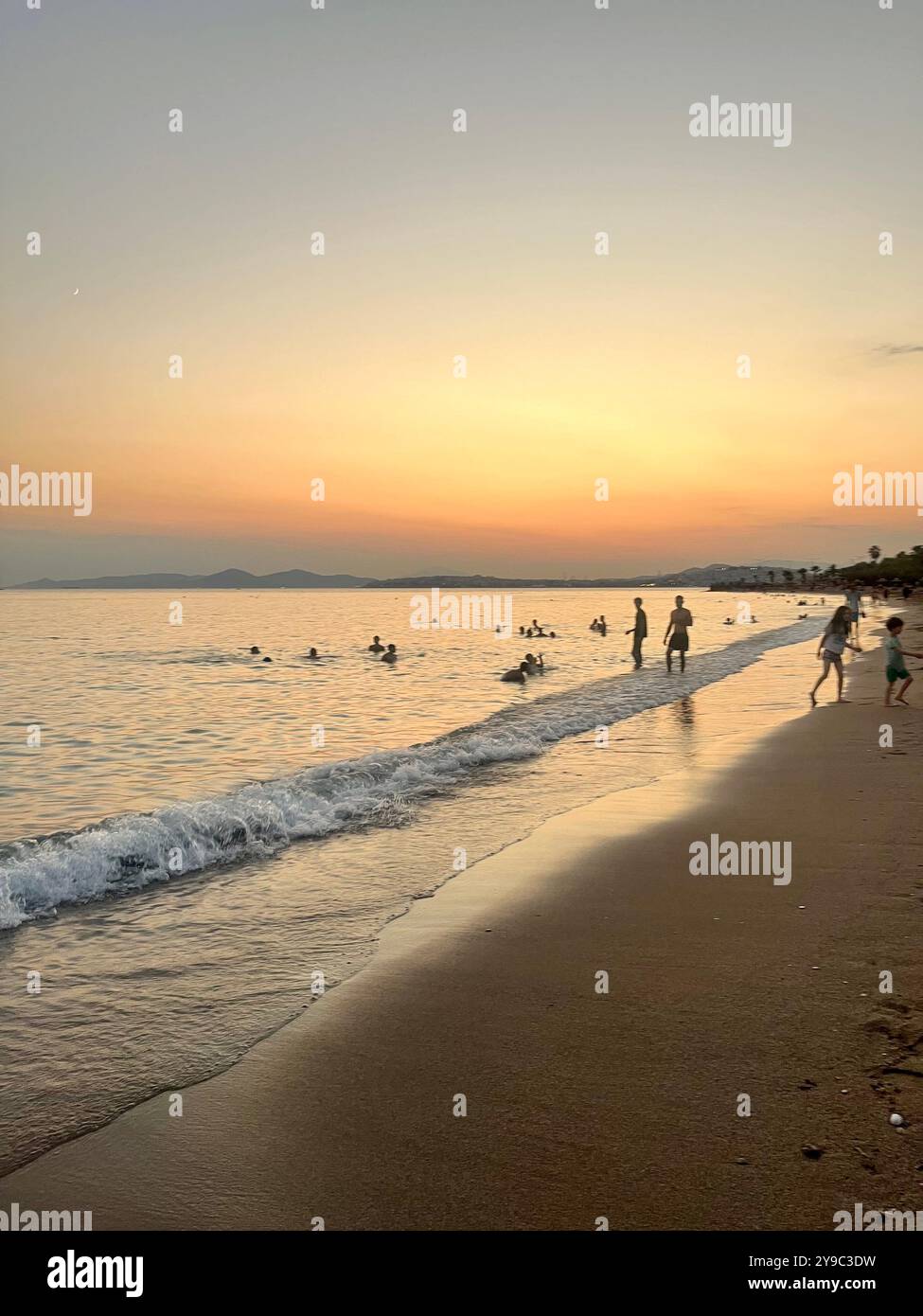 Strand Sonnenuntergang - Smartphone-aufgenommenes Stockfoto