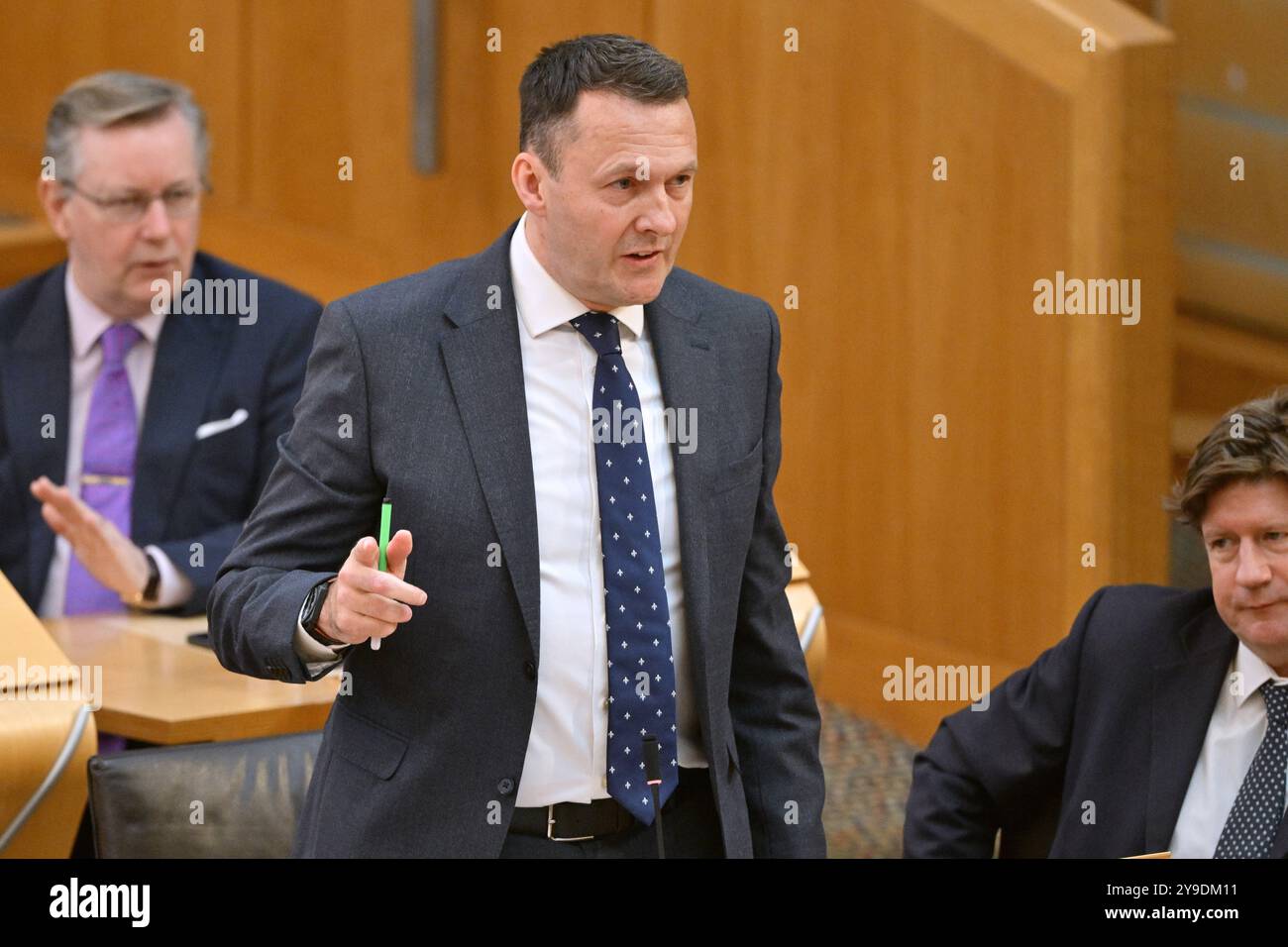 Edinburgh Schottland, Vereinigtes Königreich 10. Oktober 2024. Russell Findlay im schottischen Parlament für erste Ministerfragen. Credit sst/alamy Live News Stockfoto Edinburgh Schottland, Vereinigtes Königreich 10. Oktober 2024. Russell Findlay im schottischen Parlament für erste Ministerfragen. Credit sst/alamy Live News Stockfoto