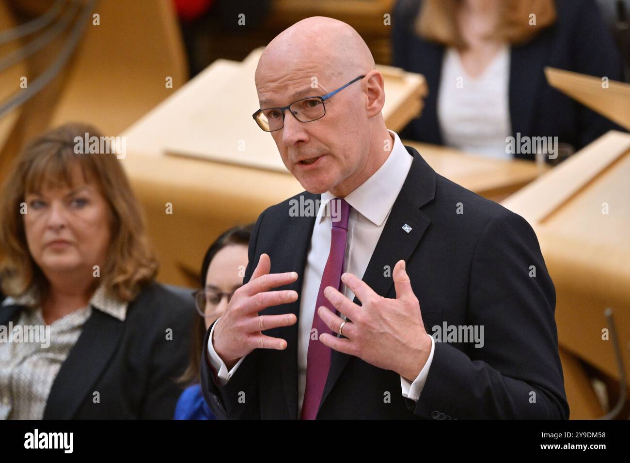 Edinburgh Schottland, Vereinigtes Königreich 10. Oktober 2024. Erster Minister John Swinney im schottischen Parlament für erste Ministerfragen. Credit sst/alamy Live News Stockfoto Edinburgh Schottland, Vereinigtes Königreich 10. Oktober 2024. Erster Minister John Swinney im schottischen Parlament für erste Ministerfragen. Credit sst/alamy Live News Stockfoto