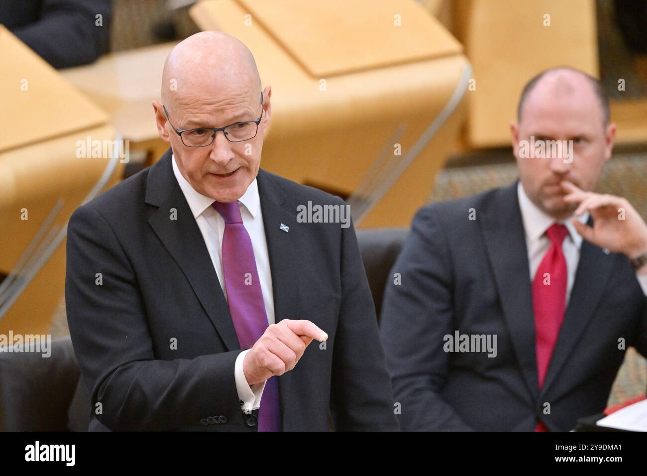 Edinburgh Schottland, Vereinigtes Königreich 10. Oktober 2024. Erster Minister John Swinney im schottischen Parlament für erste Ministerfragen. Credit sst/alamy Live News Stockfoto Edinburgh Schottland, Vereinigtes Königreich 10. Oktober 2024. Erster Minister John Swinney im schottischen Parlament für erste Ministerfragen. Credit sst/alamy Live News Stockfoto