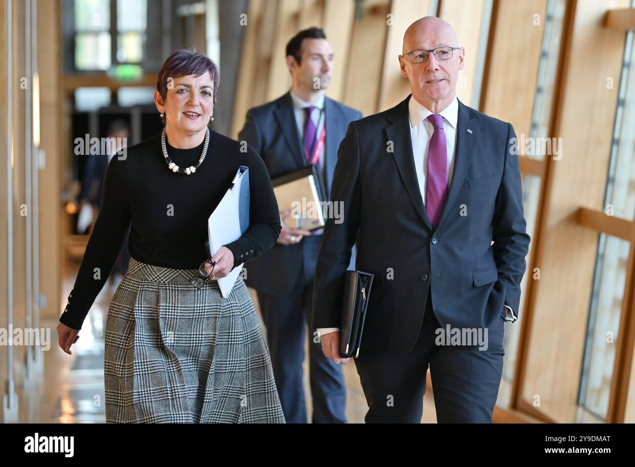 Edinburgh Schottland, Vereinigtes Königreich 10. Oktober 2024. Erster Minister John Swinney im schottischen Parlament für erste Ministerfragen. Credit sst/alamy Live News Stockfoto Edinburgh Schottland, Vereinigtes Königreich 10. Oktober 2024. Erster Minister John Swinney im schottischen Parlament für erste Ministerfragen. Credit sst/alamy Live News Stockfoto