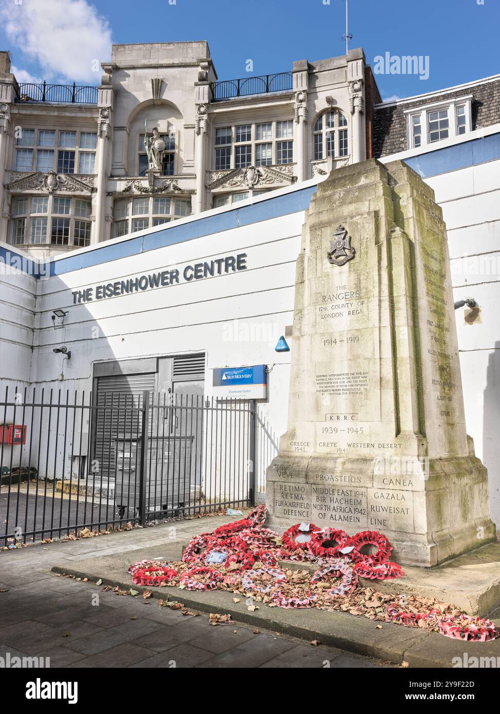 Das Rangers Memorial am Iron Mountain, das Eisenhower Centre (Hauptquartier von Eisenhower im Zweiten Weltkrieg), Fitzrovia, London, England. Stockfoto