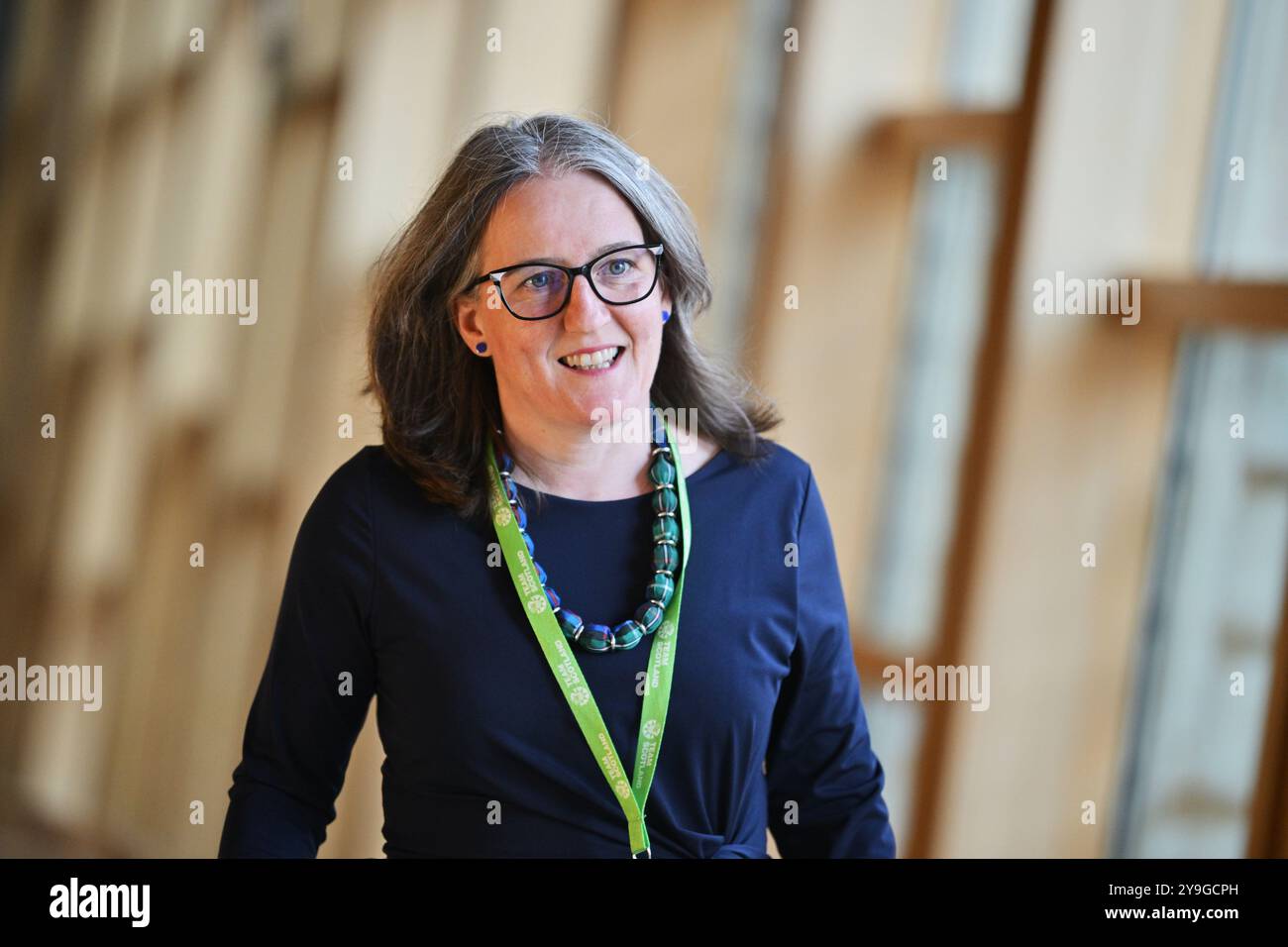 Edinburgh Schottland, Vereinigtes Königreich 10. Oktober 2024. Minister für Sozialfürsorge, geistiges Wohlbefinden und Sport Maree Todd MSP im schottischen Parlament. Credit sst/alamy Live News Stockfoto