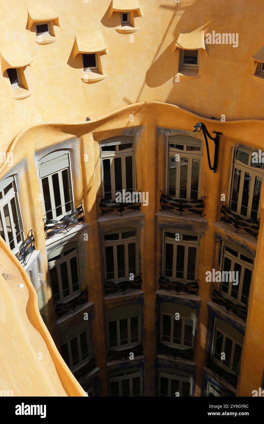 Details und abstrakte Nahaufnahmen von Casa Mila (La Pedrera), Barcelona, Spanien Stockfoto