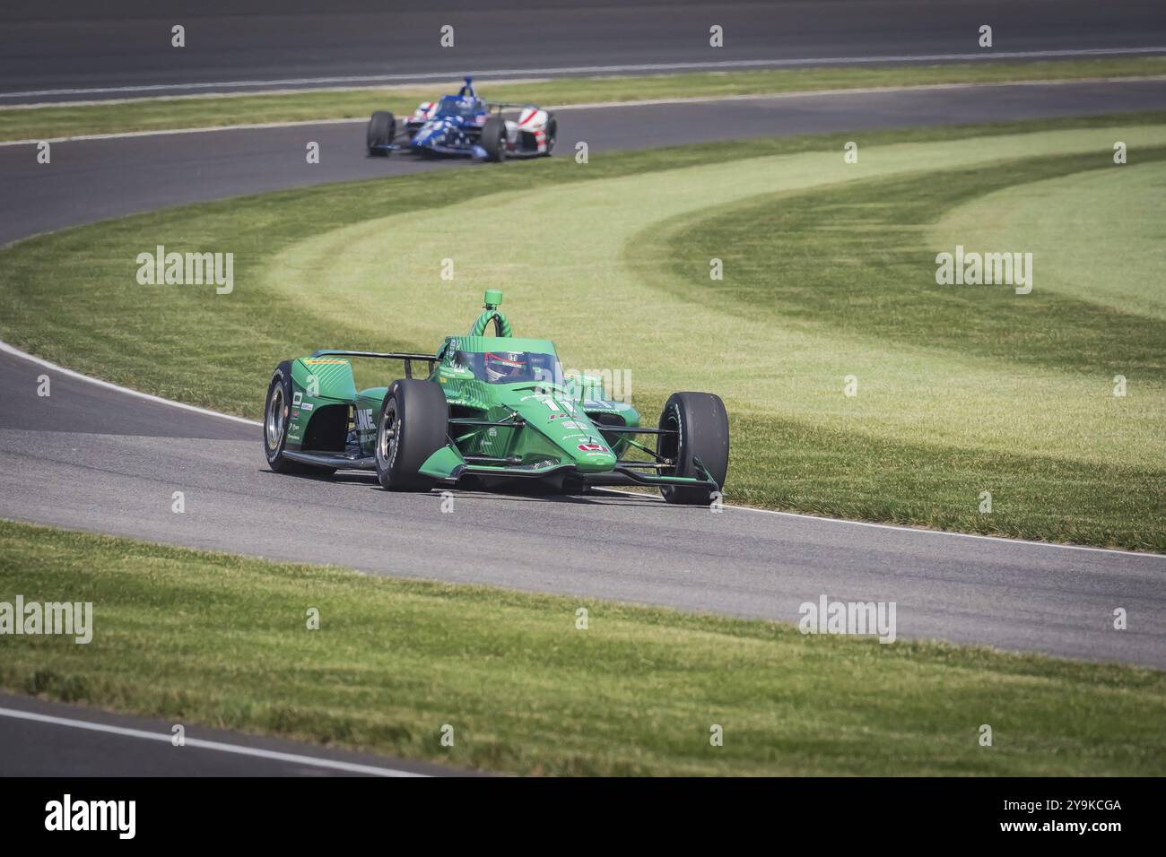 MARCUS ARMSTRONG (11) aus Christchurch, Neuseeland, trainiert für den 108. Lauf des Indianapolis 500 auf dem Indianapolis Motor Speedway in Speed Stockfoto