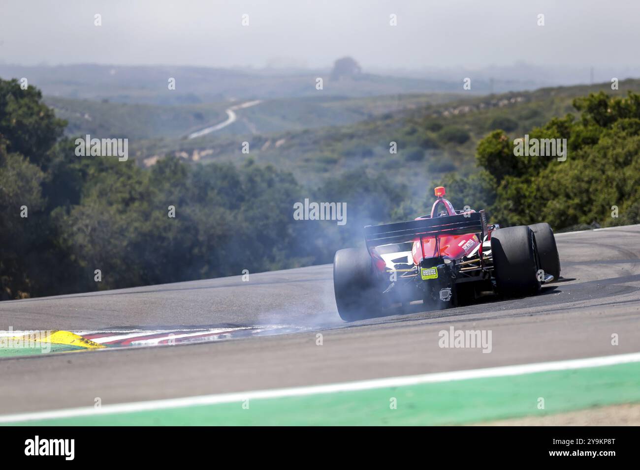 LUCA GHIOTTO (R) (51) aus Arzignano, Italien, übt für den Firestone Grand Prix von Monterey auf dem WeatherTech Raceway Laguna Seca in Salinas, CA Stockfoto