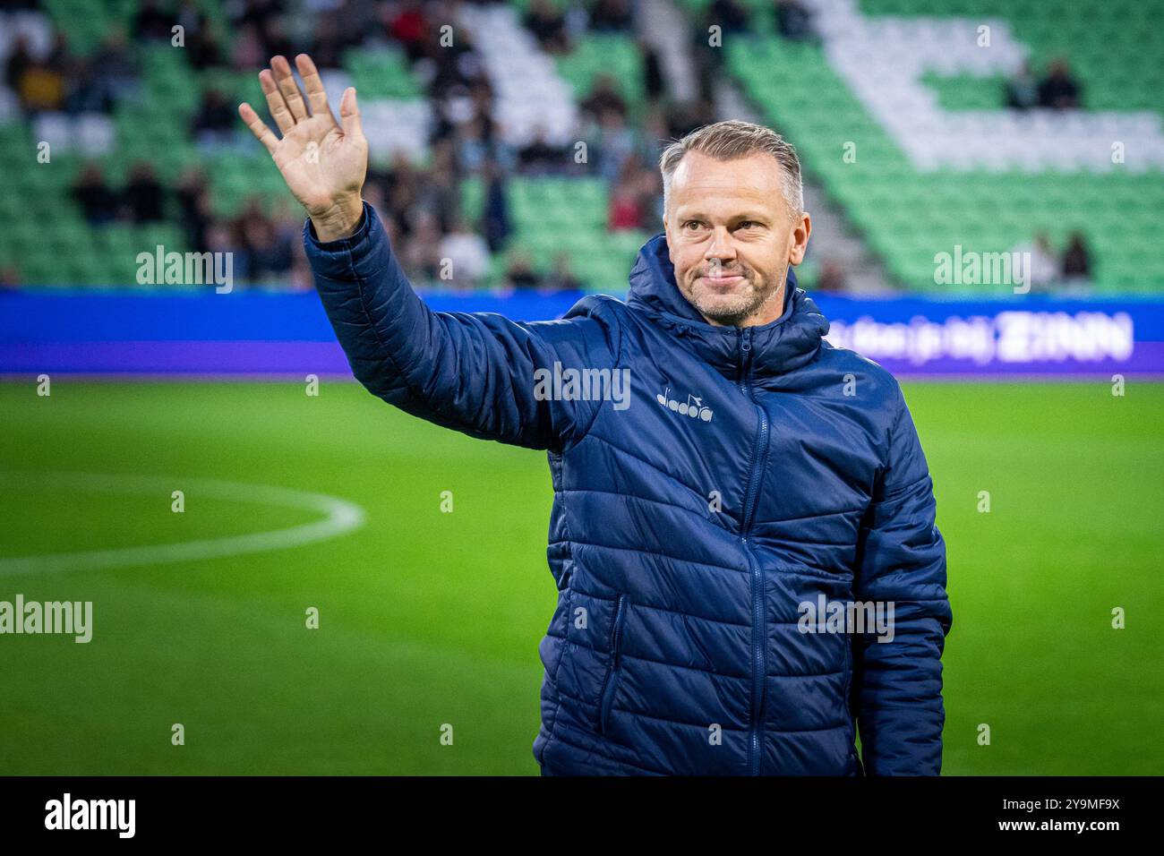 Groningen, Niederlande. Oktober 2024. GRONINGEN, 10.10.2024, Stadion Euroborg, Erik Nevland Direktor des Viking FC kehrt zurück, wo er als Top-Spieler des FC Groningen gefeiert wurde. Beschreibung: Pro Shots/Alamy Live News Stockfoto