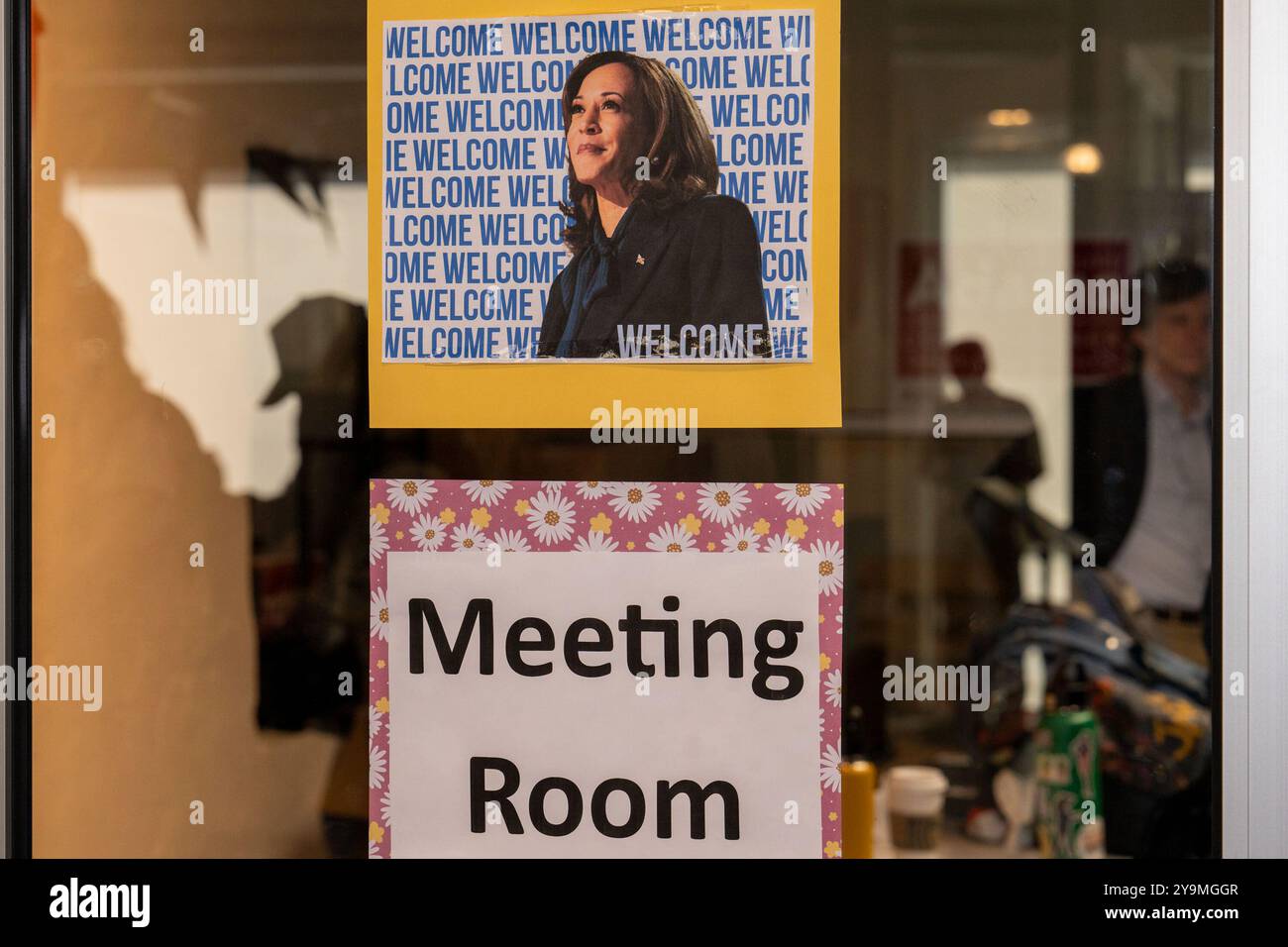 Atlanta, Georgia – 10. Oktober 2024: Im Büro von Decatur (Atlanta) GA von „Call for Kamala“ der Harris-Walz-Kampagne 2024. Stockfoto