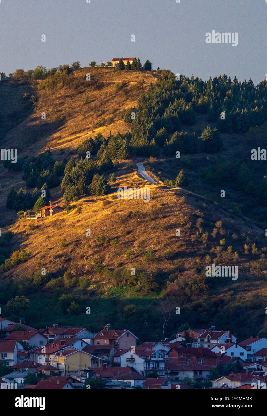 Das Leben Auf Dem Hügel: Die Lange Reise Nach Hause Stockfoto