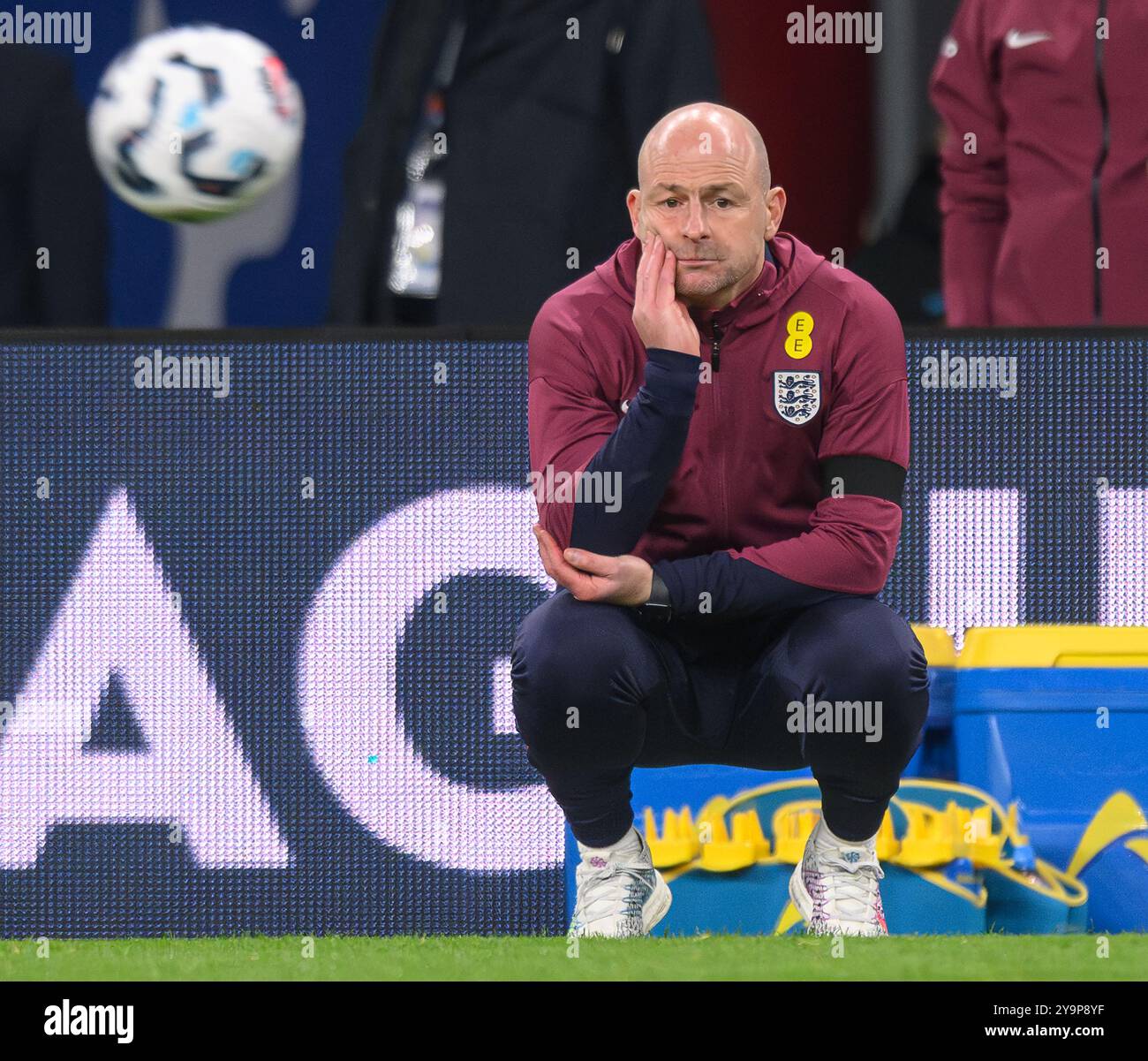 10. Oktober 2024 - England gegen Griechenland - UEFA Nations League - Wembley. England Manager Lee Carsley Picture : Mark Pain / Alamy Live News Stockfoto