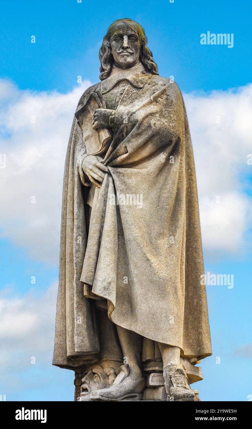 Statue des Dramatikers Pierre Corneille, Mitglied der Französischen Akademie, neben dem Pantheon in Paris Stockfoto