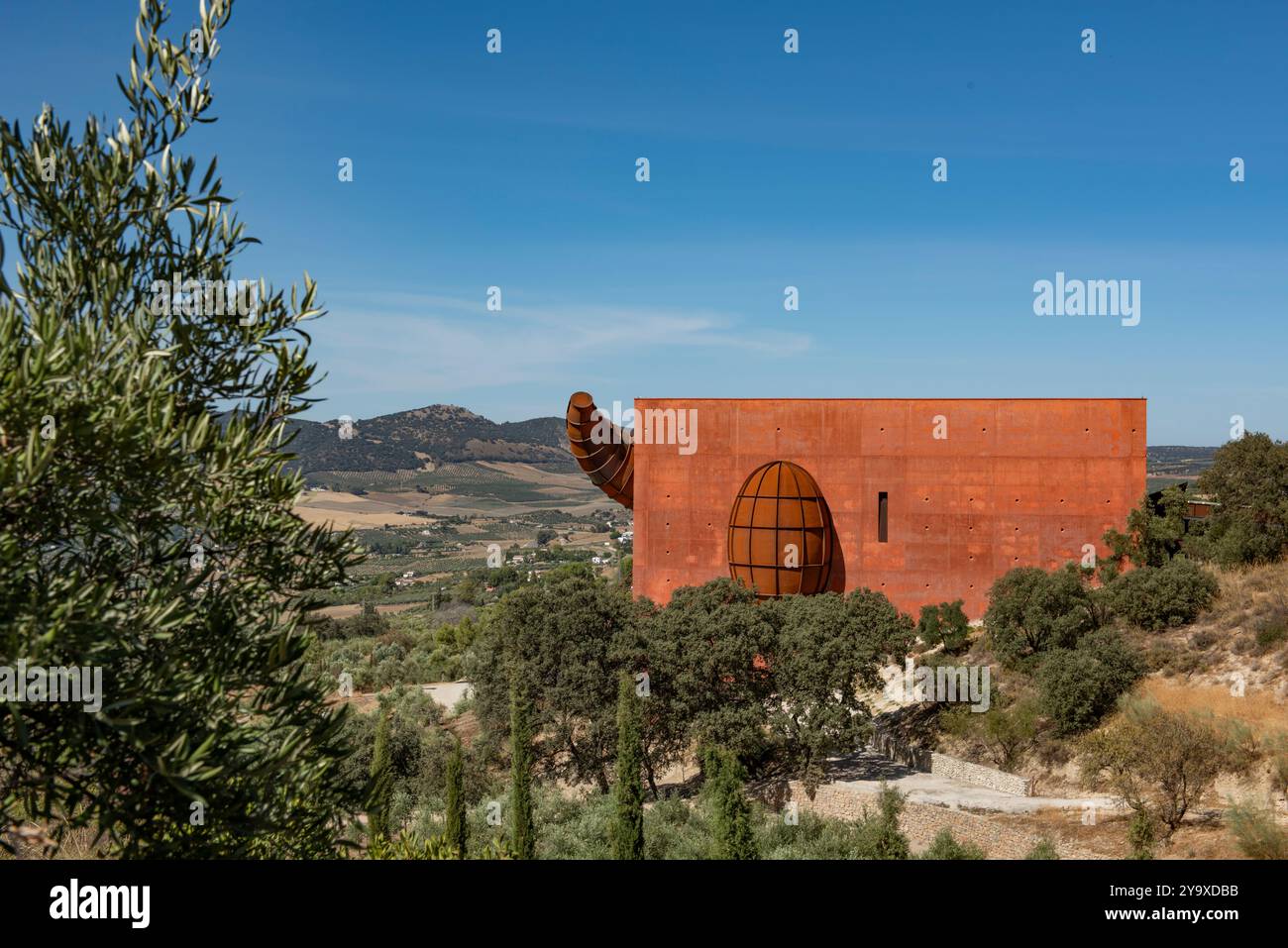 La Almazara, entworfen von Philippe Starck, ist eine Mühle und ein Museum am Stadtrand von Ronda, Andalusien Stockfoto