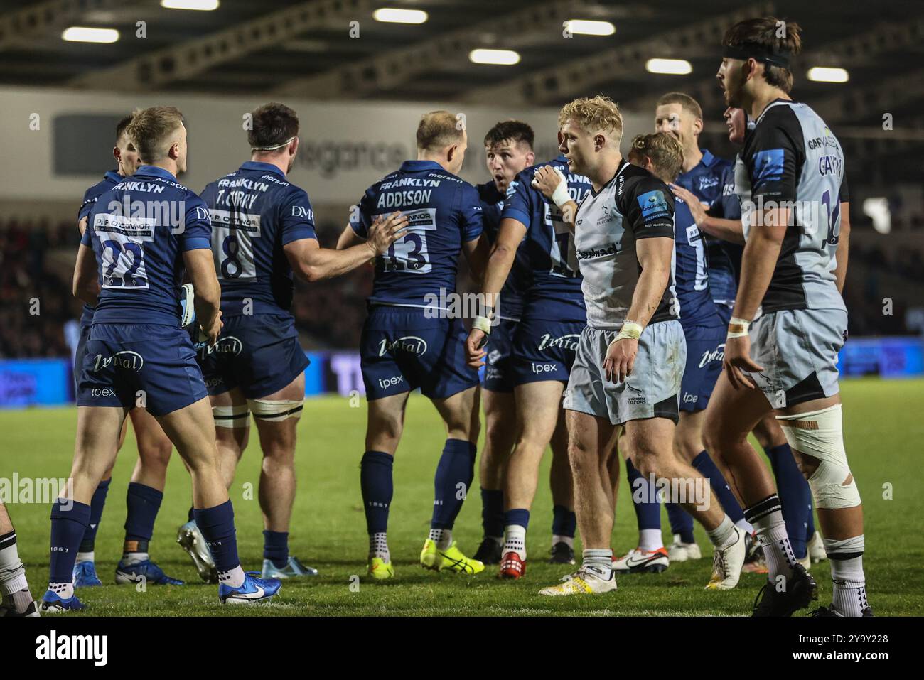 Will Addison von Sale Sharks feiert seinen Versuch während des Gallagher Premiership Matches Sale Sharks vs Newcastle Falcons im Salford Community Stadium, Eccles, Vereinigtes Königreich, 11. Oktober 2024 (Foto: Alfie Cosgrove/News Images) Stockfoto