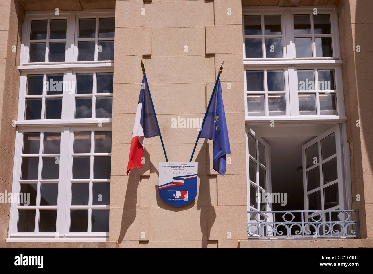Frankreich, Rhone, Marcy l'Etoile, Schloss des Anwesens Lacroix Laval, das ein Ausbildungszentrum für Auszubildende für Gastronomie beherbergt, CFA de la Gastronomie, schenken Sie Ihrer Zukunft eine Geschmackstafel Stockfoto
