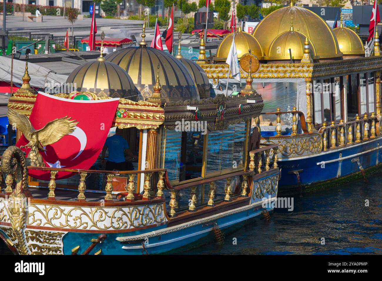 Türkiye, Türkei, Istanbul, Eminönü, Fischrestaurants, Stockfoto