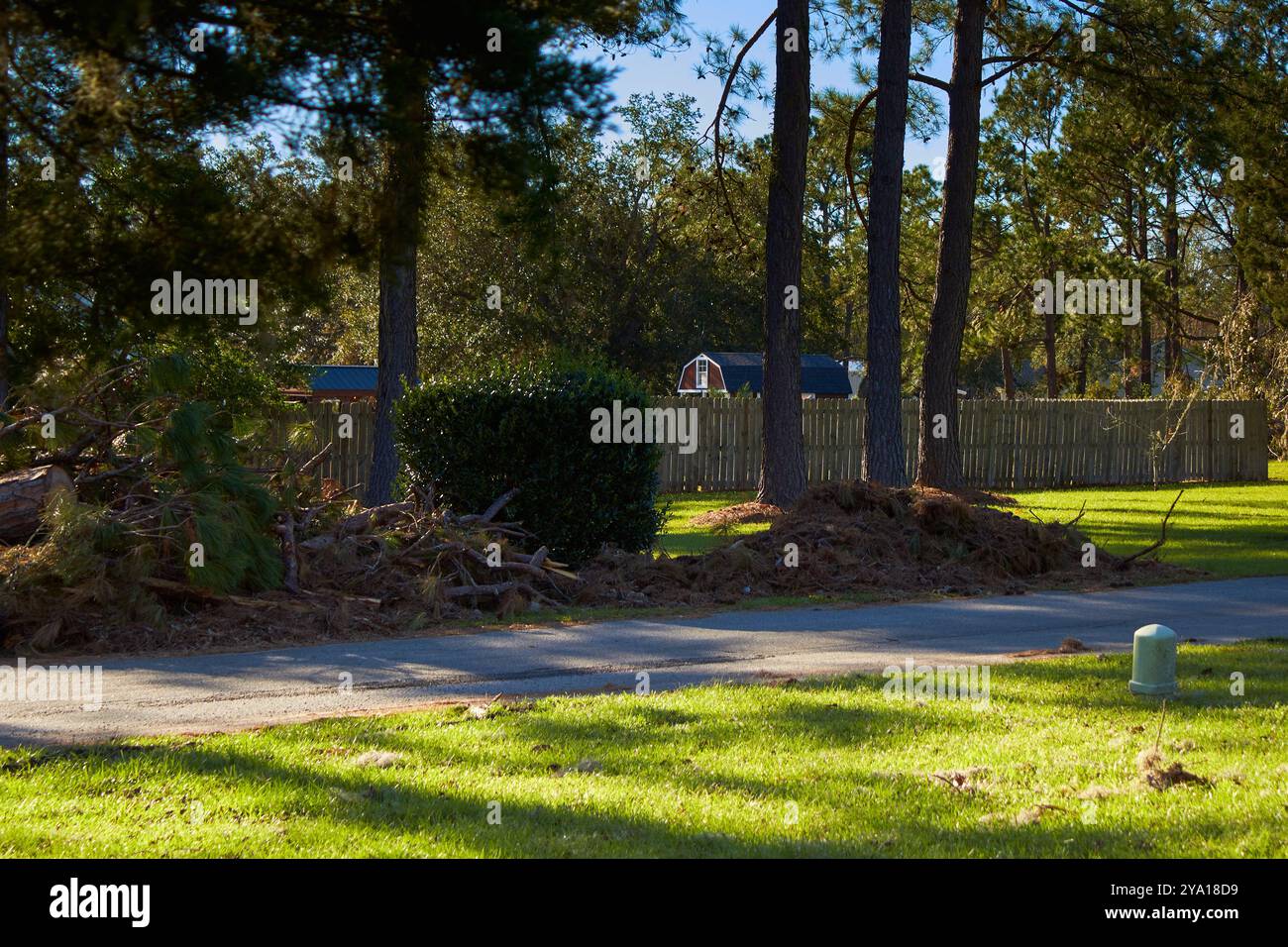 Aufräumarbeiten nach Hurrikan Helene in Lakeland, Georgia USA Stockfoto