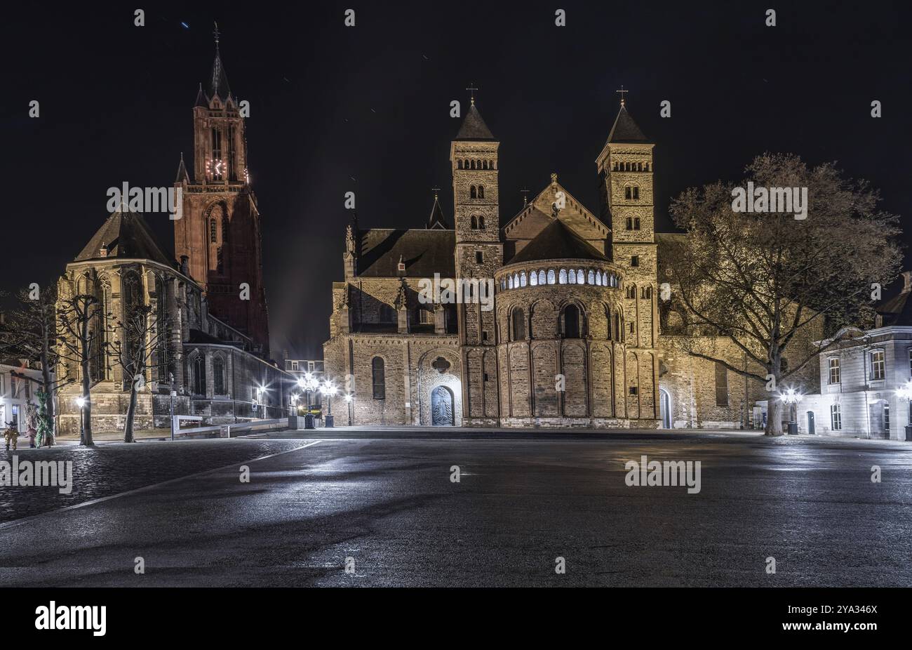 St. Servatius Kirche am Vrijthof in Maastricht, Holland Stockfoto