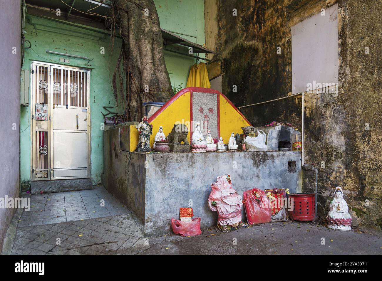 Chinesischer Straßenschrein in taipa macau china Stockfoto