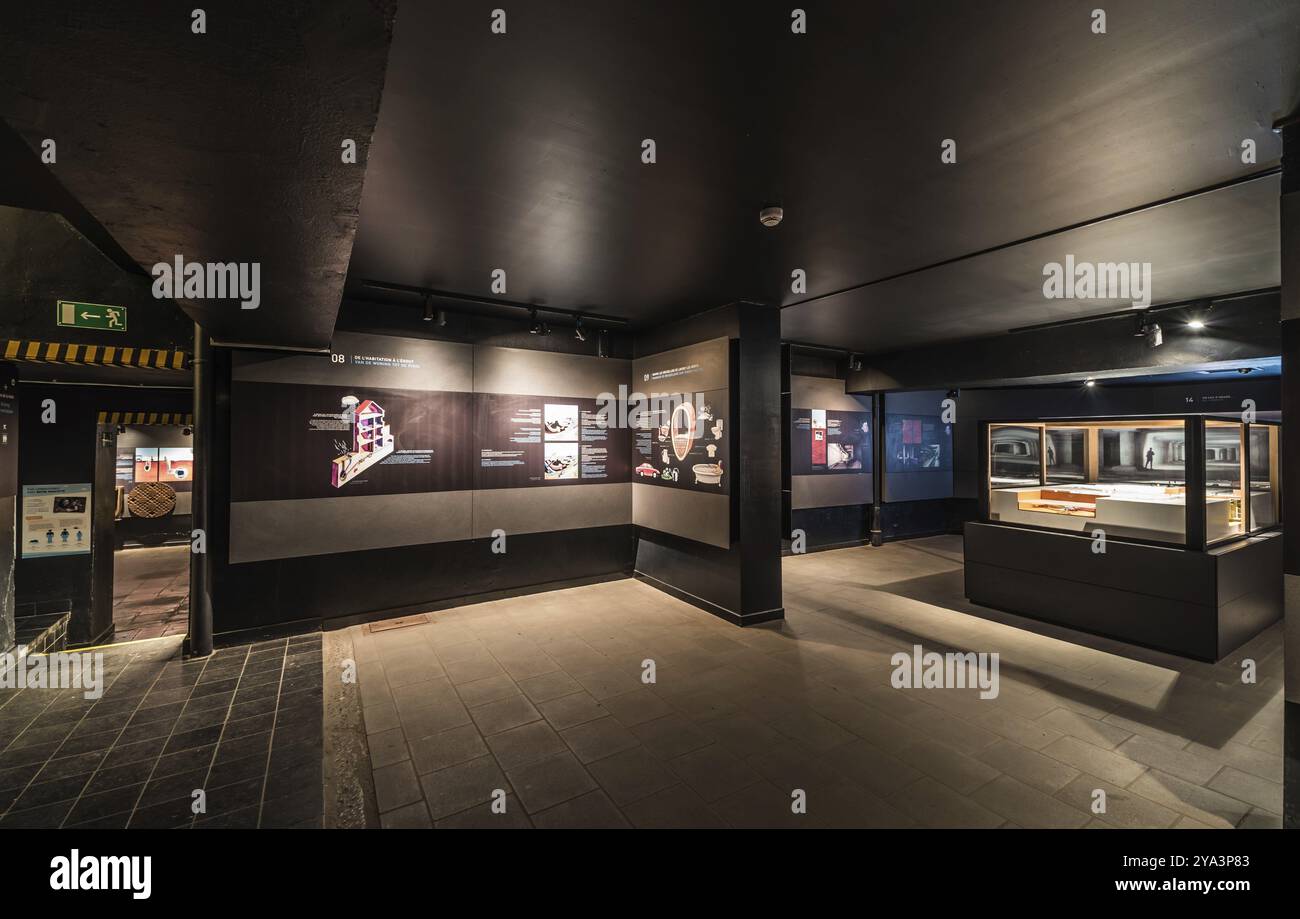 Anderlecht, Brüssel-Belgien, 07 16 2019, Innenausstellung von Leben und Werk der Brüsseler Kanalisation Stockfoto