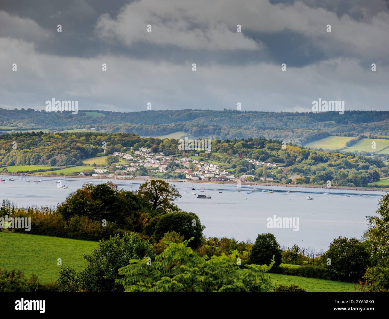 Blick über den Fluss exe nach Starcross, Devon Stockfoto