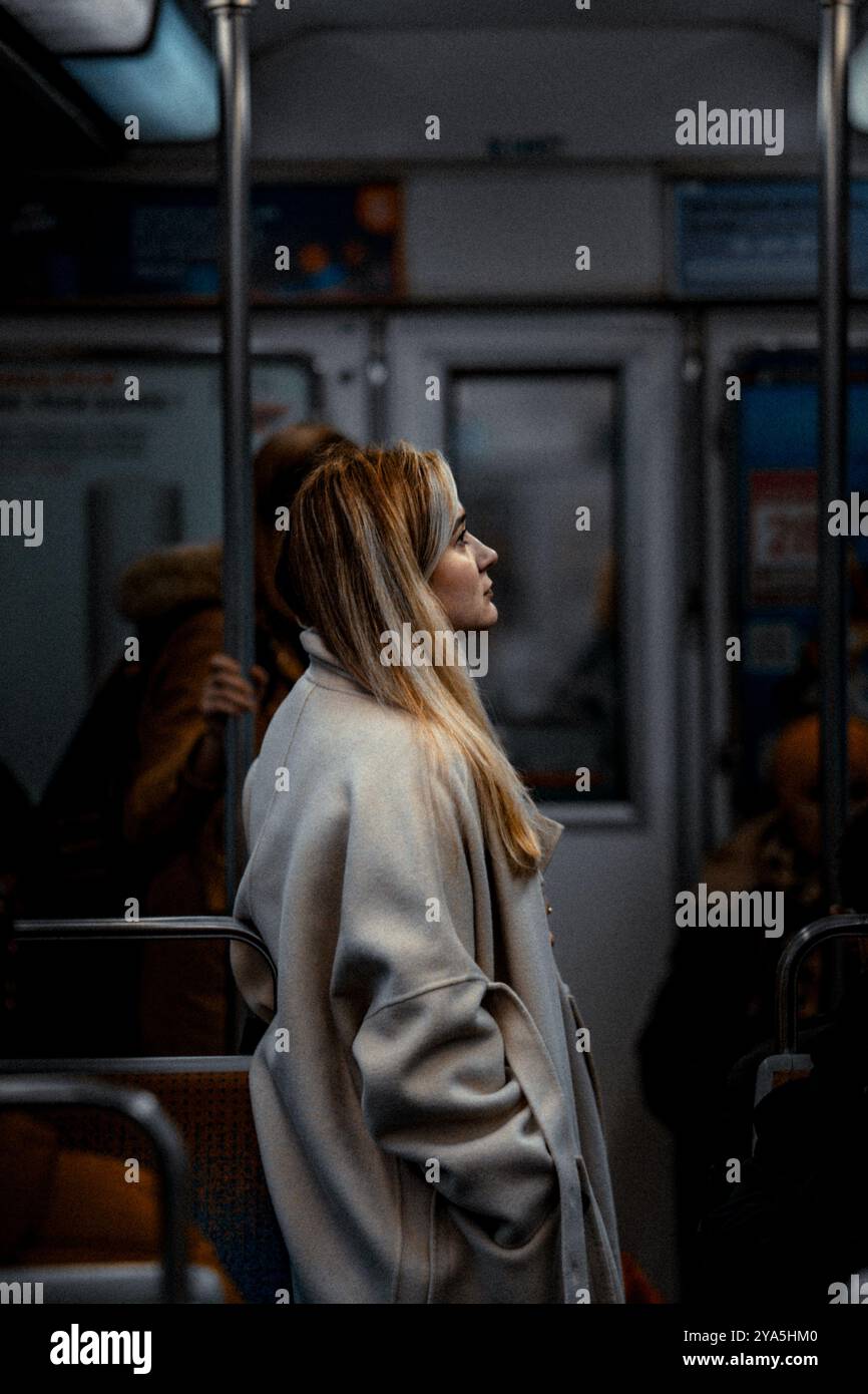 Paris le jour, Paris la nuit Stockfoto