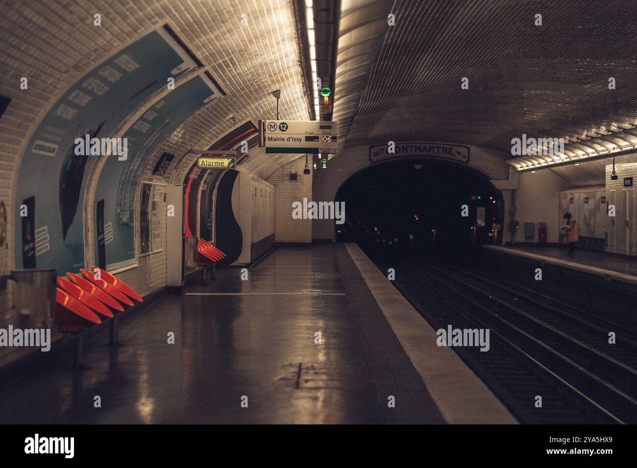 Paris le jour, Paris la nuit Stockfoto