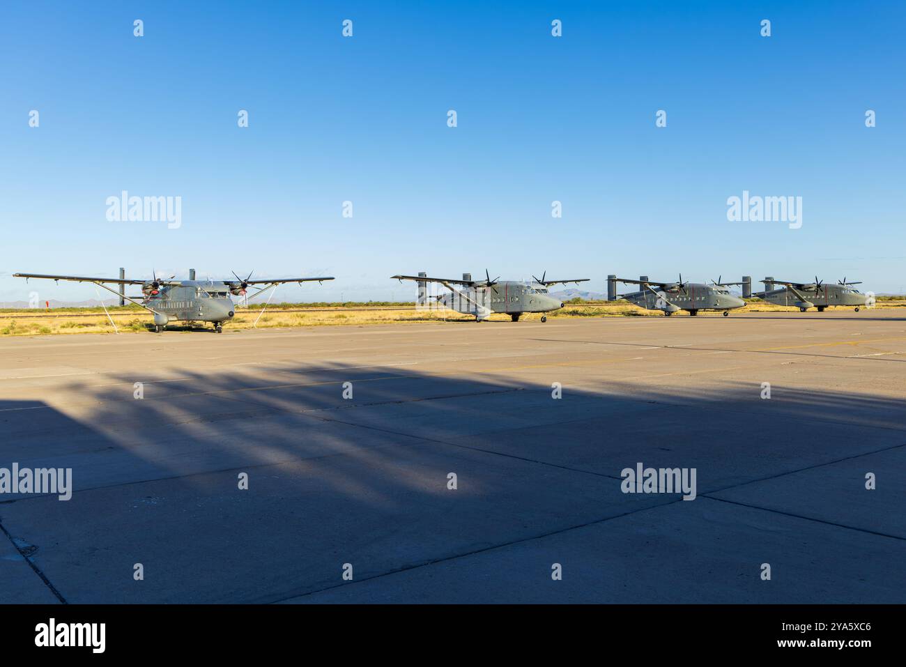 Kurze C-23 Sherpa am Coolidge Municipal Airport Arizona Stockfoto