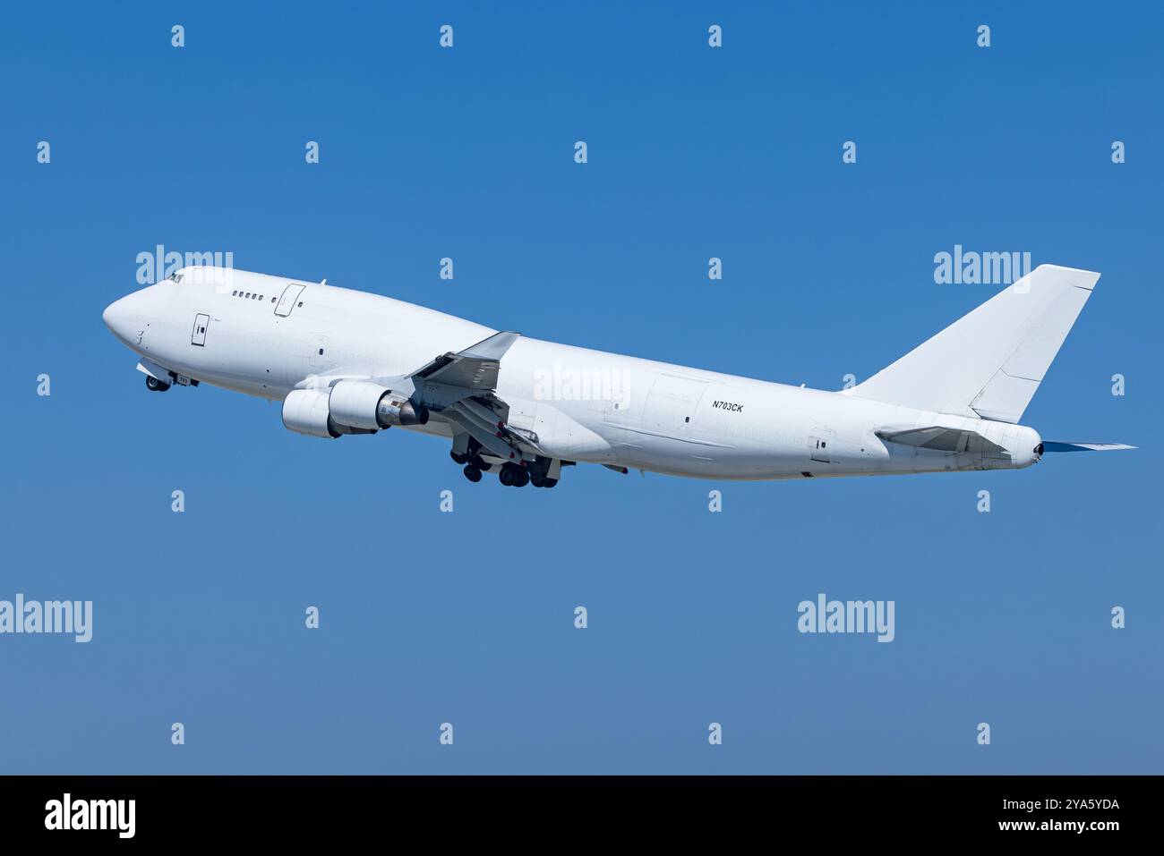 N703CK Kalitta Air Boeing 747-412(BCF) Start in Los Angeles International (LAX/KLAX) Stockfoto