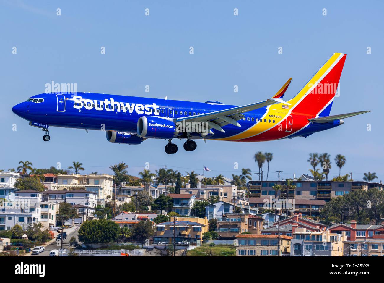 N8793Q Southwest Airlines Boeing 737-8 MAX landet bei San Diego SAN (KSAN) Stockfoto