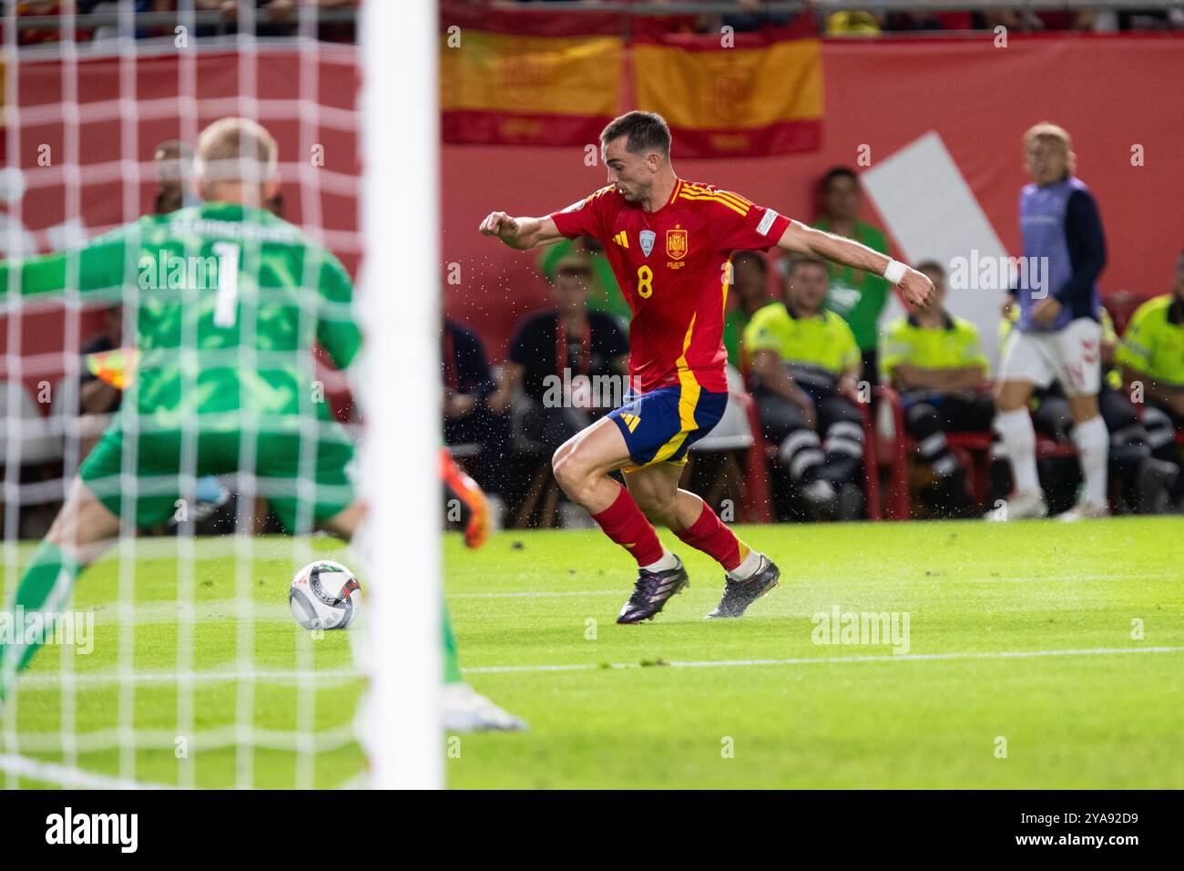 Murcia, Spanien. Oktober 2024. FABIAN RUIZ, SPANISCHER MITTELFELDSPIELER, SPIELER DER PARISER SG, MIT DER SPANISCHEN NATIONALMANNSCHAFT, WÄHREND DES SPIELS, Spanien gegen Dänemark, Gruppenspiel der UEFA Nations League, Enrique Rocan Stadium, Nueva Condomina, Murcia, Region Murcia, Spanien, 12. Oktober 2024. Quelle: Pascu Méndez/Alamy Live News Stockfoto