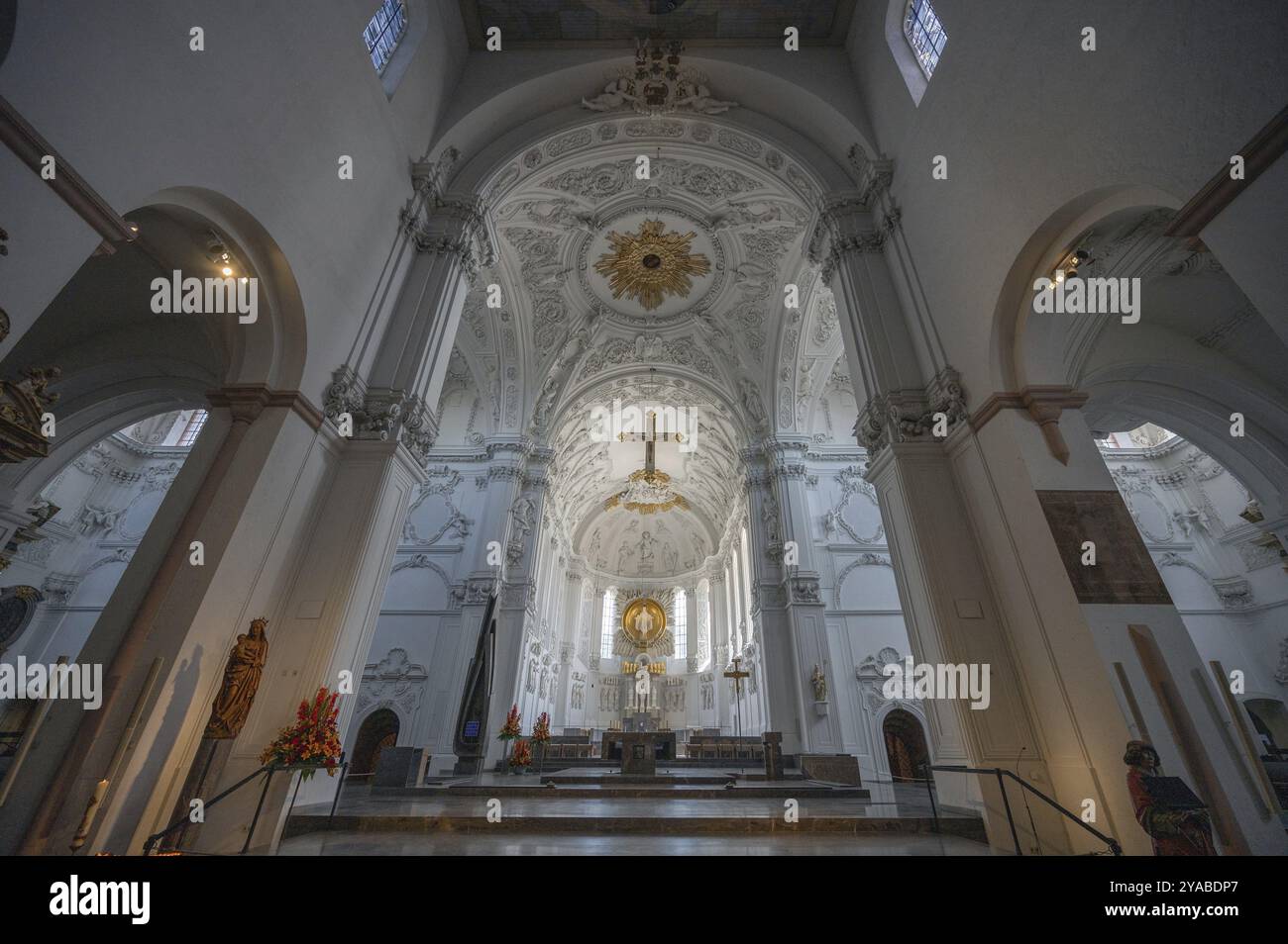 Chor im St. Kilianskathedrale, Würzburg, Niederfranken, Bayern, Deutschland, Europa Stockfoto