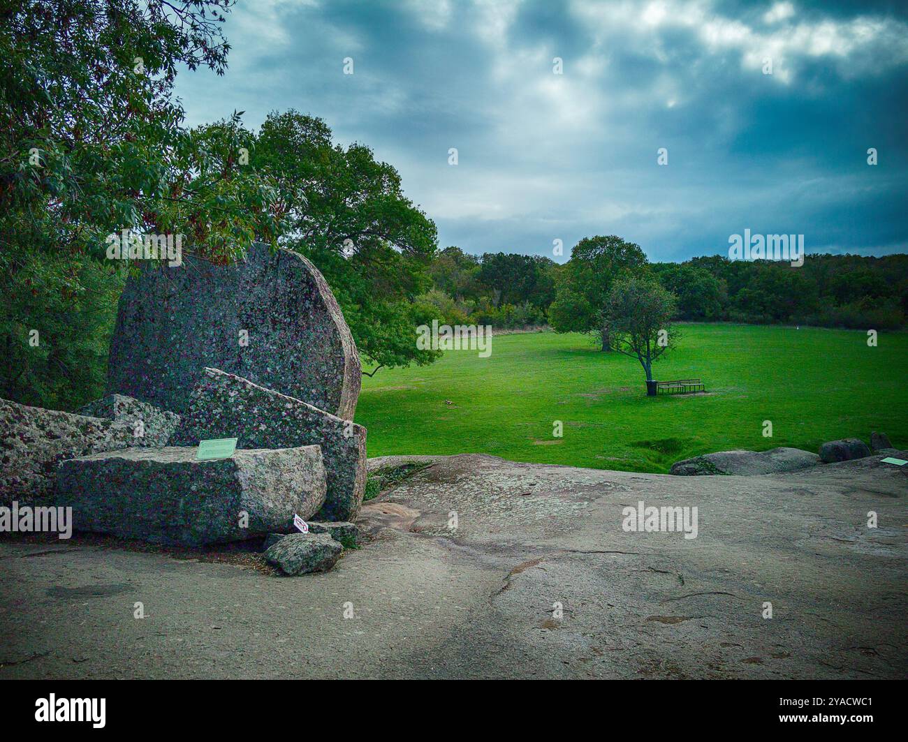 Beglik Tash – ein prähistorisches Felsenschutzgebiet an der südlichen Schwarzmeerküste Bulgariens, wenige Kilometer nördlich des Stockfoto