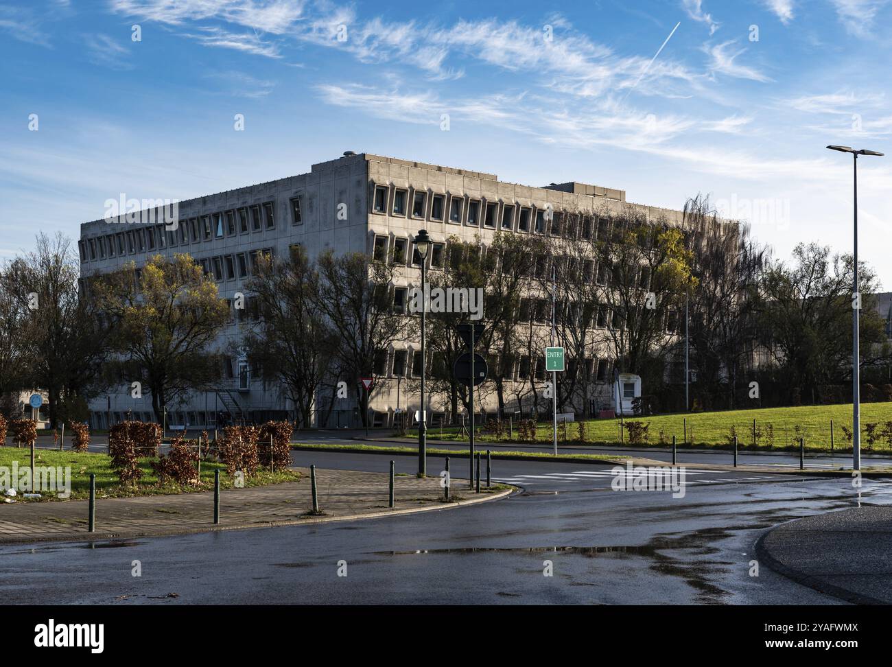 Neder-over-Heembeek, Brüssel, Belgien, 12 11 2021: Gebäude des Militärkrankenhauses Königin Astrid, Europa Stockfoto