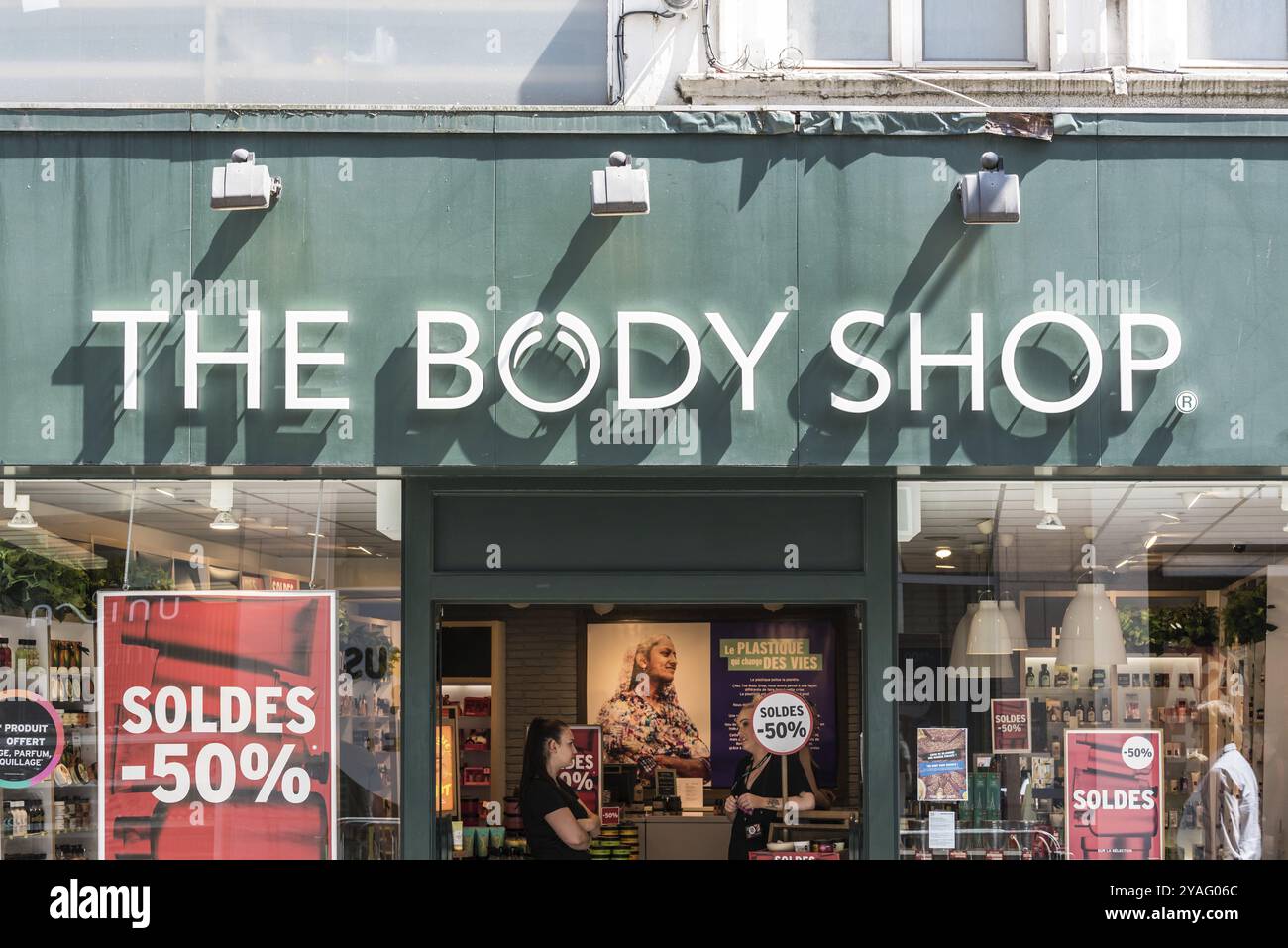 Stadtzentrum von Brüssel, Belgien, 07 04 2019, Eingang und Fassade des Body Shop Kosmetikprodukte retai, Europa Stockfoto