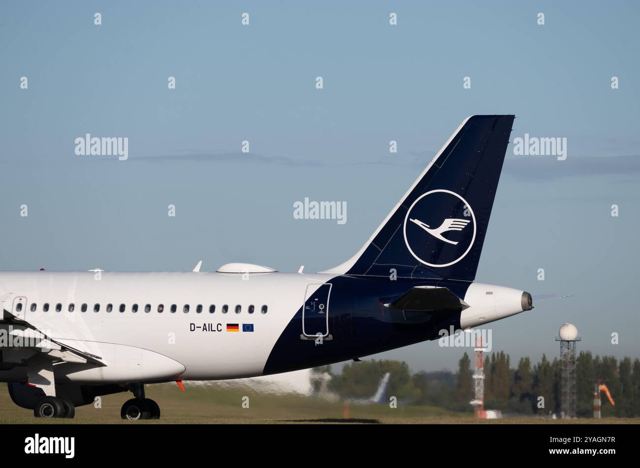 Lufthansa Airbus A319-114 am Flughafen Birmingham, Großbritannien (D-AILC) Stockfoto