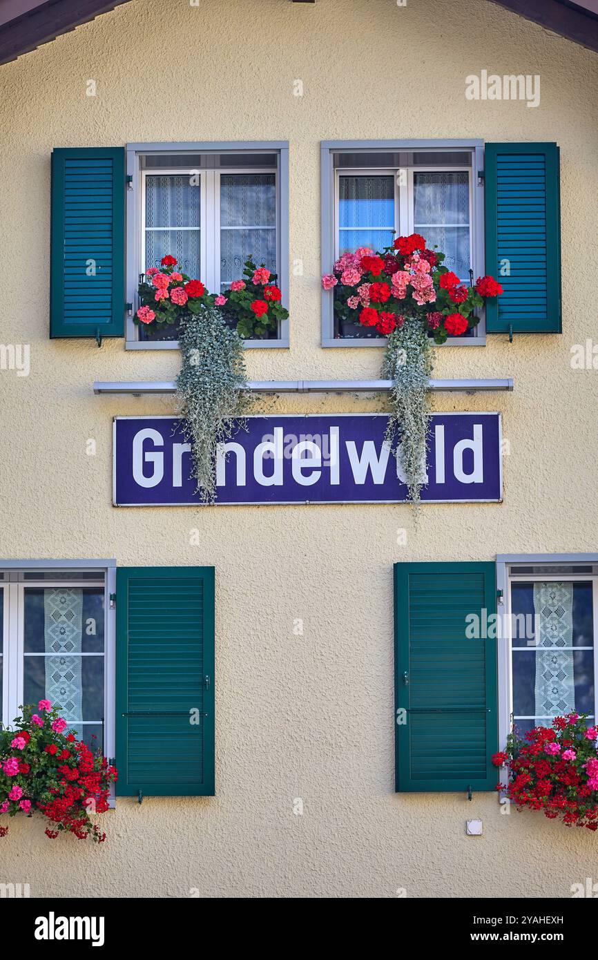 Architektur- und Straßendetails in Grindelwald, Schweiz, nahe Eiger und Jungfraujoch Stockfoto