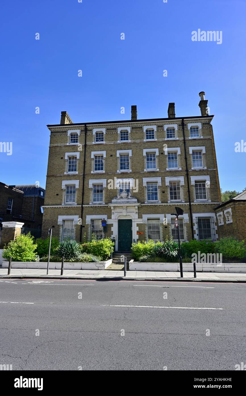 Polizeistation, Kings Cross Road, Clerkenwell, London, Großbritannien Stockfoto