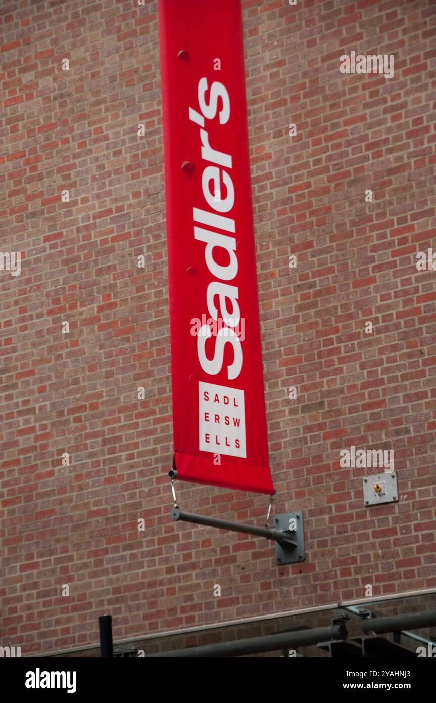 Sadler's Wells Theatre ist ein Londoner Veranstaltungsort für darstellende Künste in der Rosebery Avenue, Islington. Das heutige Theater ist das sechste auf dem Gelände. Traurig Stockfoto