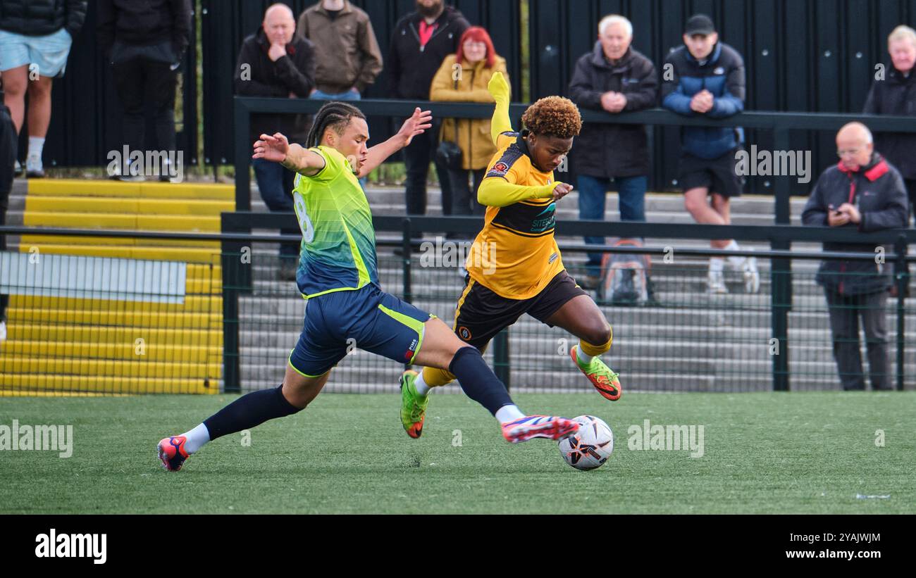 Rushall Olympic gegen Peterborough Sports (Qualifikation für den FA Cup in der vierten Runde) Stockfoto