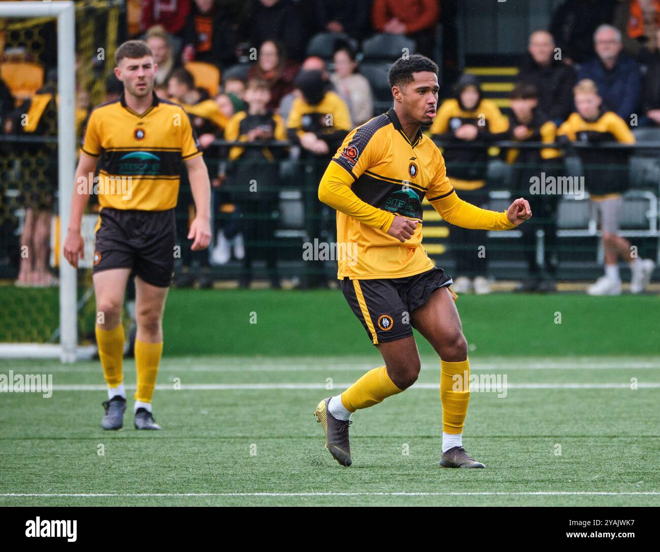 Rushall Olympic gegen Peterborough Sports (Qualifikation für den FA Cup in der vierten Runde) Stockfoto