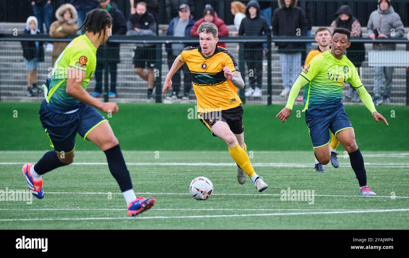 Rushall Olympic gegen Peterborough Sports (Qualifikation für den FA Cup in der vierten Runde) Stockfoto