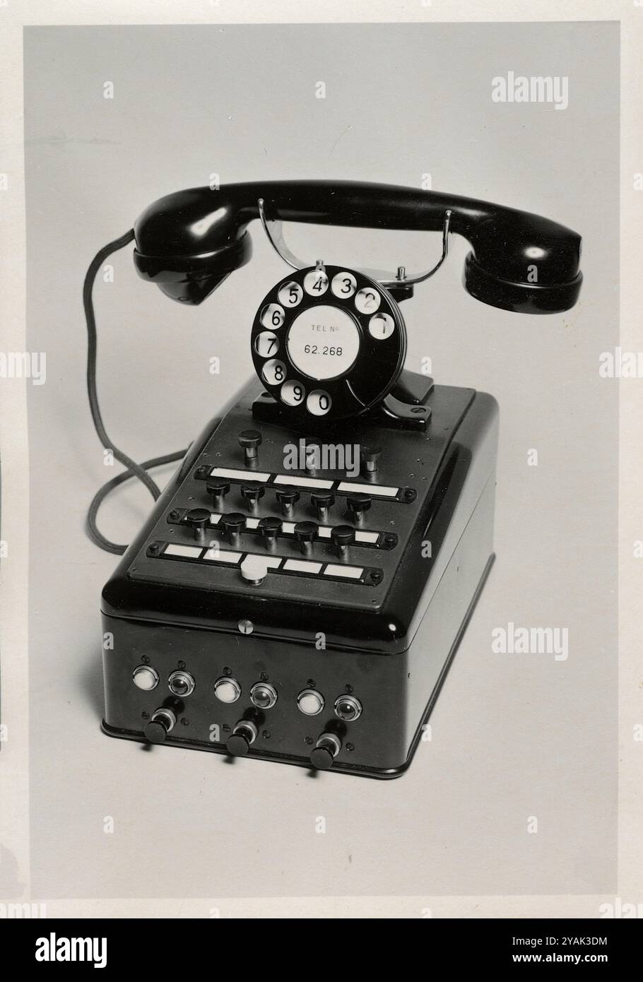 Vintage Schweizer Telefon. Leitungswahlschalter A III/10 (Autophon). Solothurn, Schweiz. 1920er Jahre Stockfoto