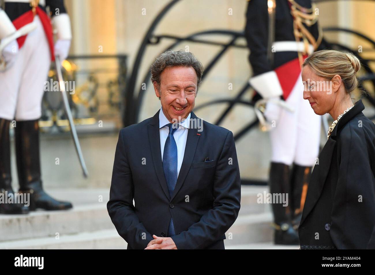 Frankreich. Oktober 2024. Stephane Bern, Adelaide de de Clermont Tonnerre - der Präsident Emmanuel Macron empfängt den Staatsbesuch seiner Majestäten, des Königs und der Königin der Belgier, im Elysee-Palast in Paris, Frankreich. (Foto: Lionel Urman/SIPA USA) Credit: SIPA USA/Alamy Live News Stockfoto