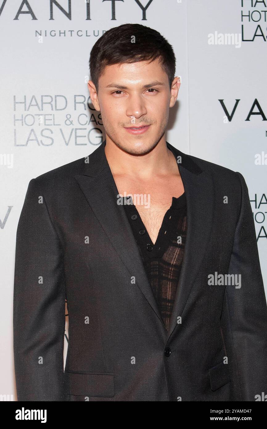 Alex Meraz wurde am 2. Dezember 2011 im Vanity Nightclub im Hard Rock Hotel and Casino in Las Vegas, NV, abgebildet. Foto: Erik Kabik / MediaPunch Stockfoto