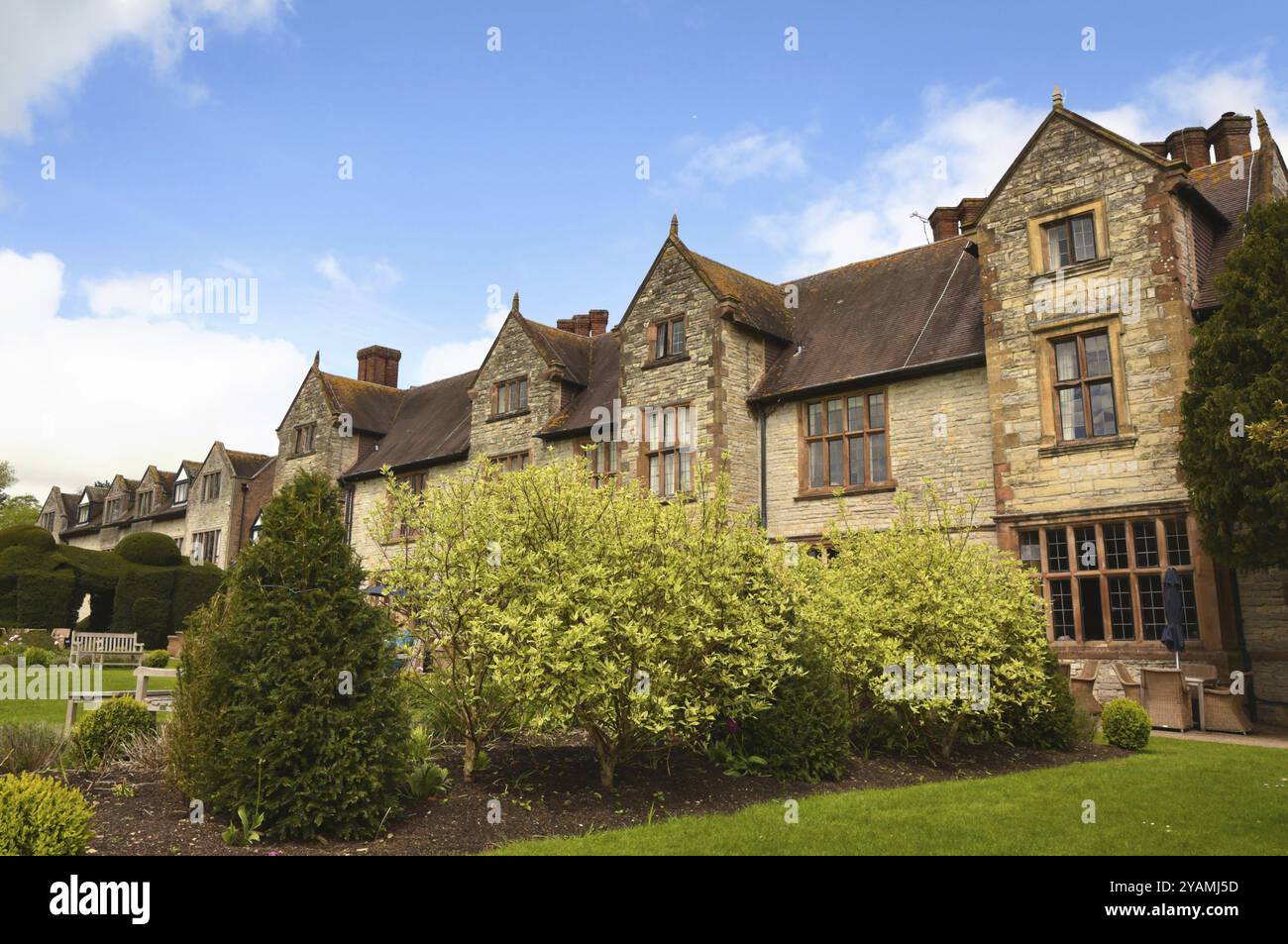 Billesley ist eine Gemeinde im Distrikt Stratford in Warwickshire, England. Es stammt aus der zeit um 1610 und wird heute als Hotel betrieben Stockfoto