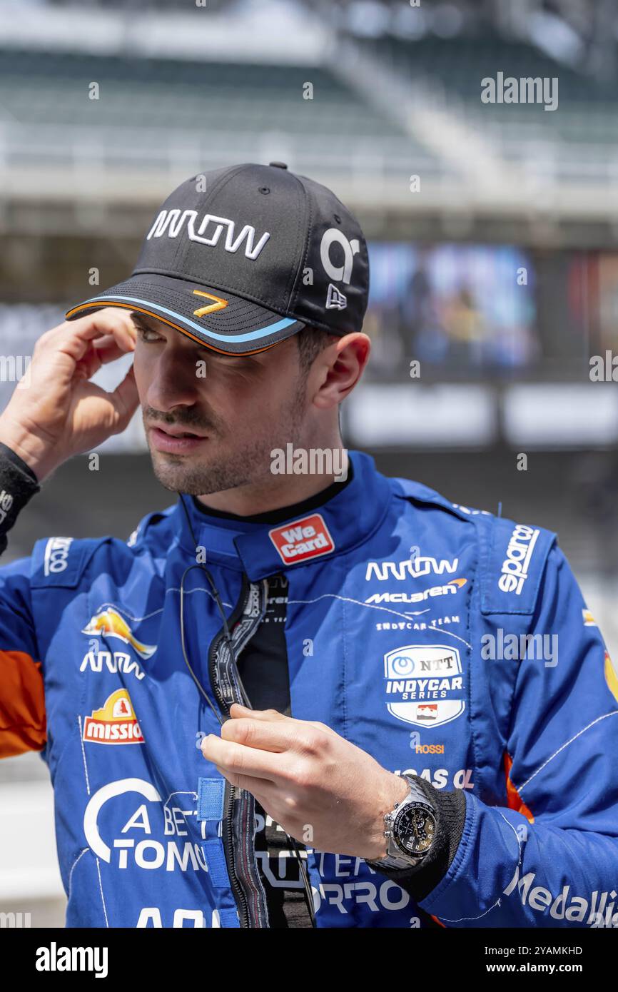INDYCAR-Fahrer ALEXANDER ROSSI (7) aus Nevada City, Kalifornien, bereitet sich auf das Training für die Indianapols 500 auf dem Indianapolis Motor Speedway in Ind vor Stockfoto